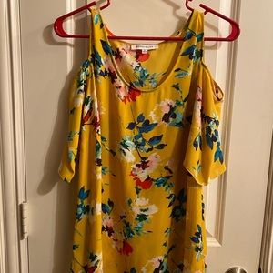 Cold shoulder floral top
